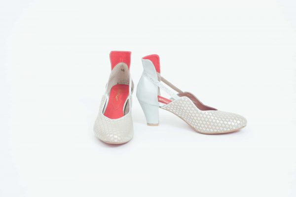 נעלי סירה בעיצוב ייחודי ובגוונים קלסיים - נעליים אונליין, נעלי נשים מיקה דרימר